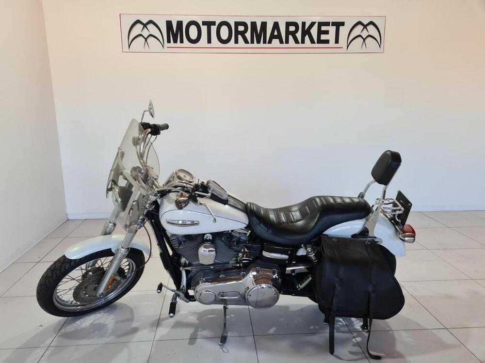 Harley-Davidson 1584 Super Glide Custom (2007) - FXDC