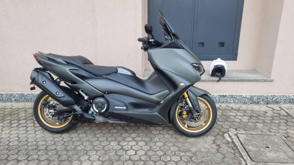 Yamaha T-Max 560 Tech Max (2021) (4)