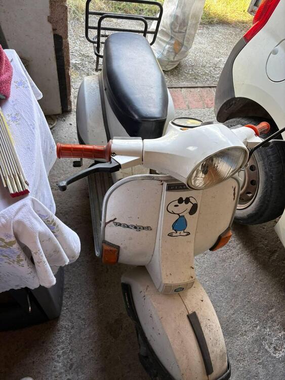 Piaggio Vespa 125 PX (5)