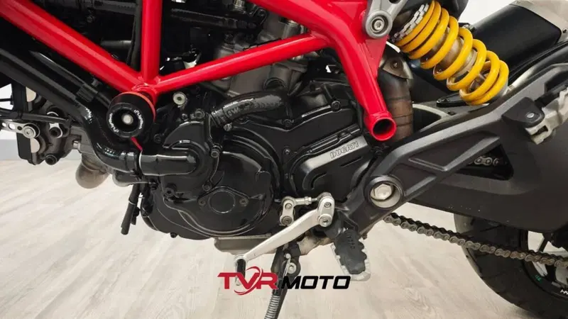 Ducati Hypermotard 821 (2013 - 15) (12)