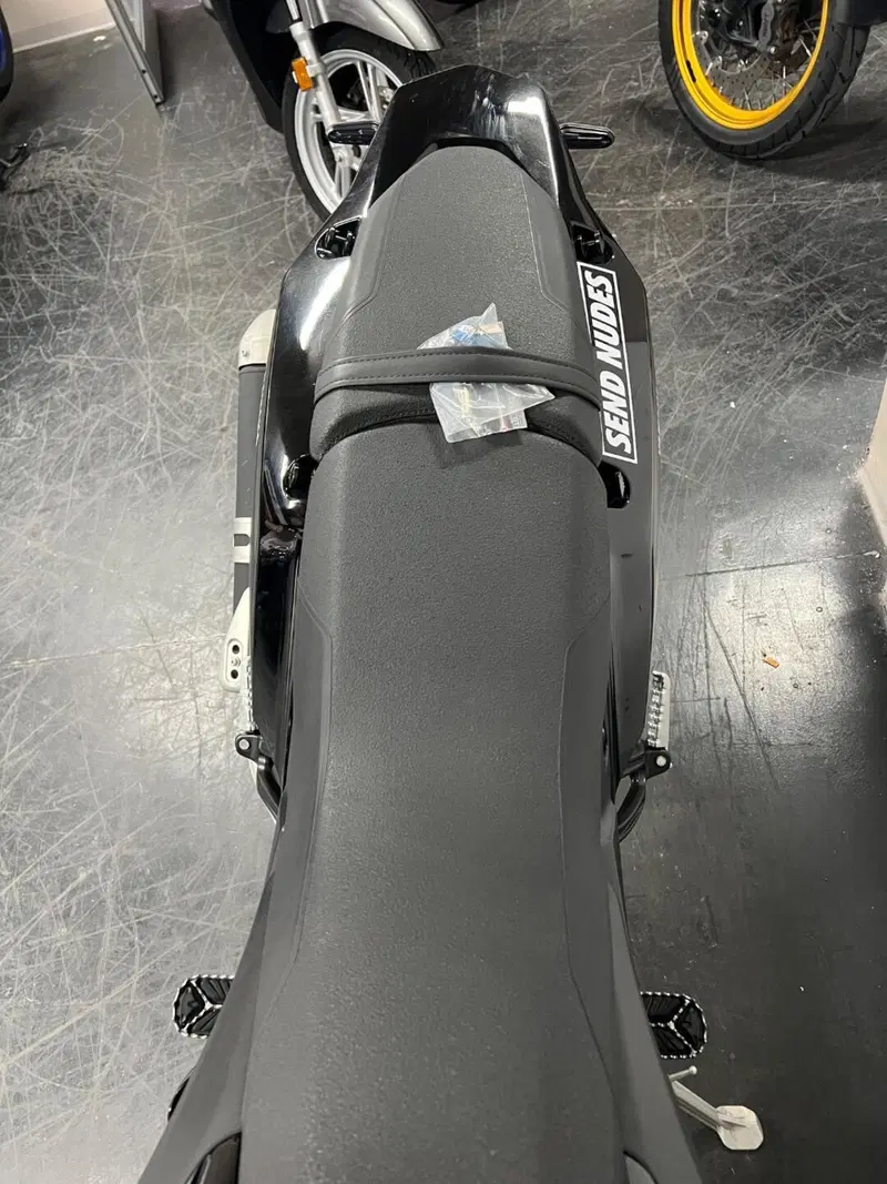 Yamaha Ténéré 700 World Raid (2022 - 25) (8)