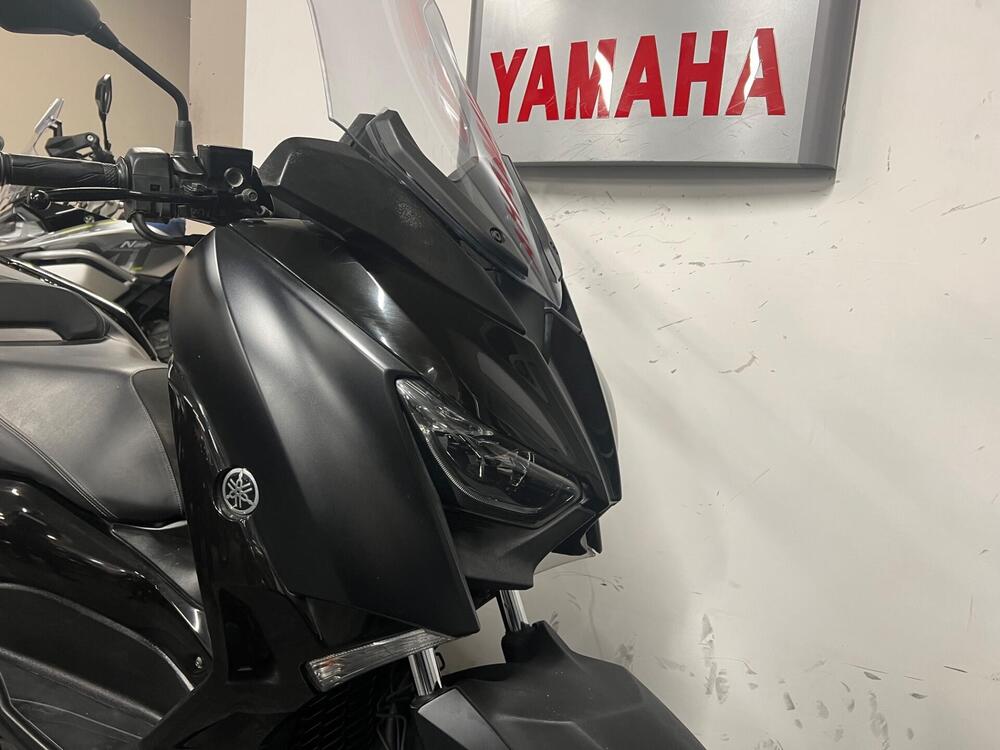 Yamaha X-Max 300 Iron Max (2019 - 20) (2)