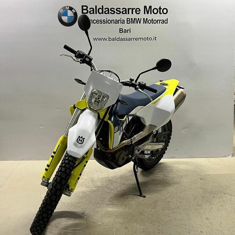 Husqvarna 701 Enduro (2022) (3)