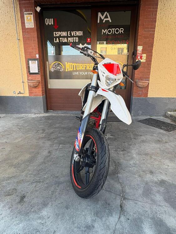 Betamotor RR 125 4T Motard LC (2018 - 20) (3)