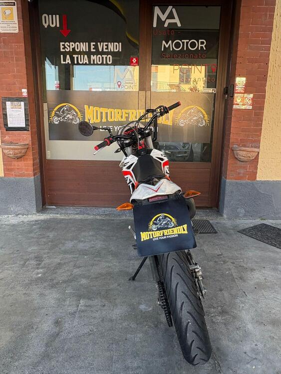 Betamotor RR 125 4T Motard LC (2018 - 20) (4)