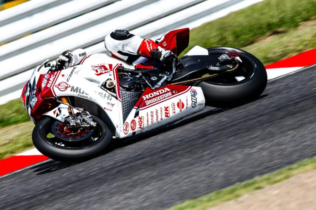 8 ore di Suzuka 2016: Yamaha vuole il bis (5)