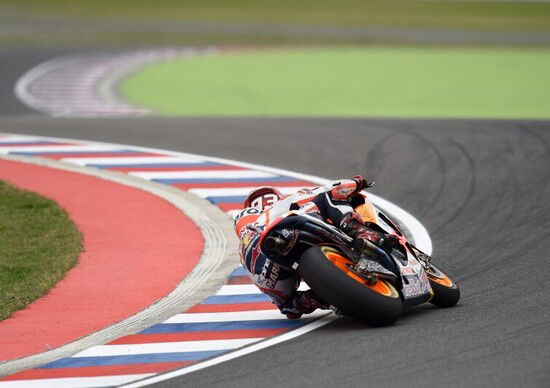 MotoGP. FP3 del GP d'Argentina. Marquez, Crutchlow e Aleix Espargaro