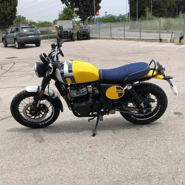 Royal Enfield Interceptor 650 (2021 - 25) (4)