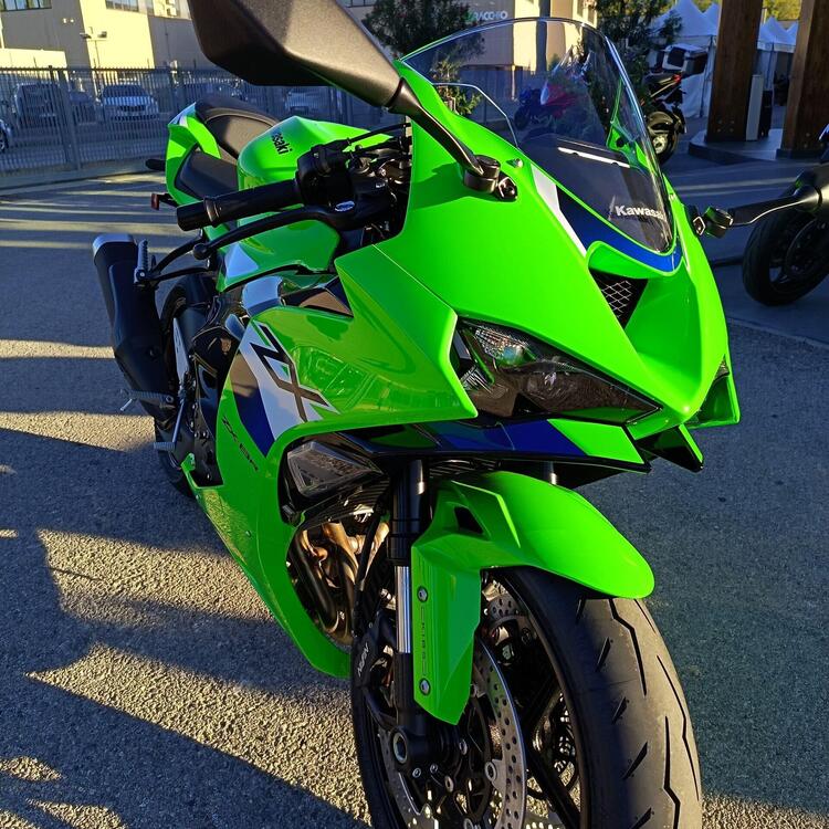 Kawasaki Ninja 636 ZX-6R (2024 - 26) (4)