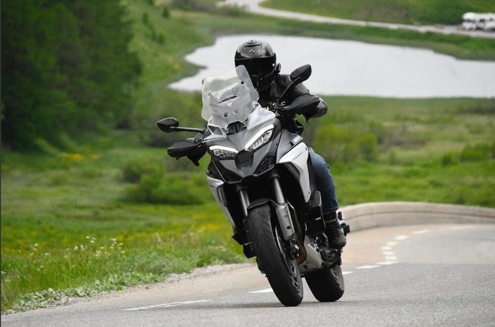 Ducati Multistrada V4 S (2021 - 24) (5)