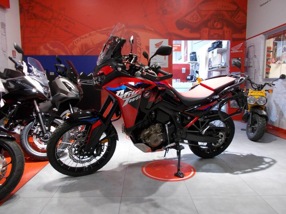 Honda Africa Twin CRF 1100L ES (2024 - 25)