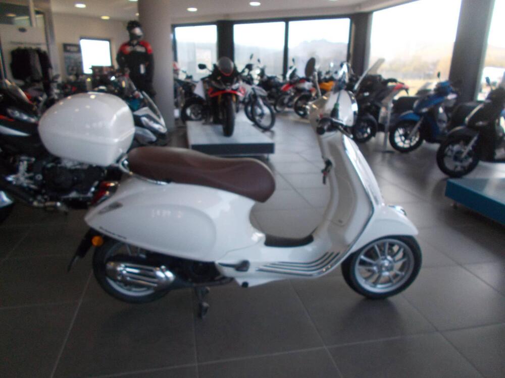 Vespa Primavera 125 (2021 - 23) (3)