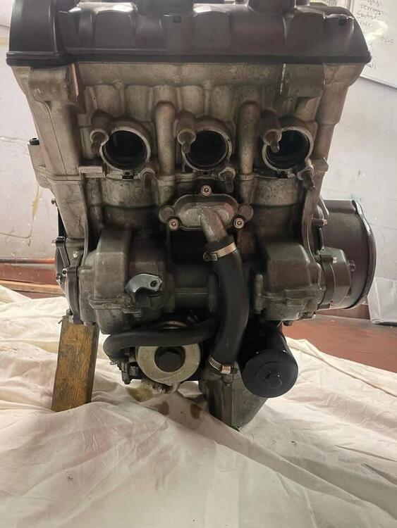 Motore Triumph Daytona 675 (2)