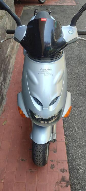 Aprilia SR 150 (1999 - 00) (2)