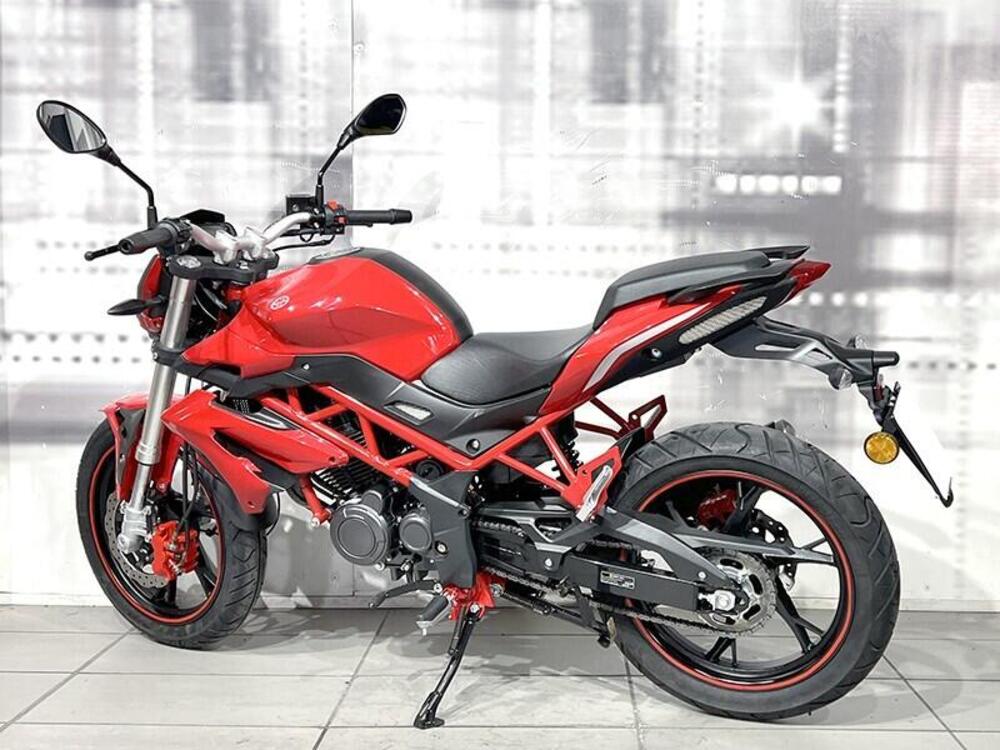 Benelli BN 125 (2018 - 20) (2)