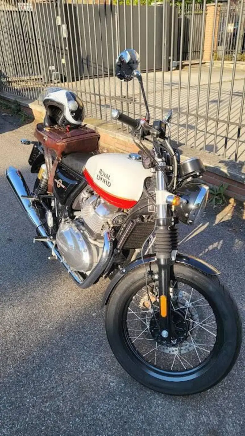 Royal Enfield Interceptor 650 (2021 - 26)