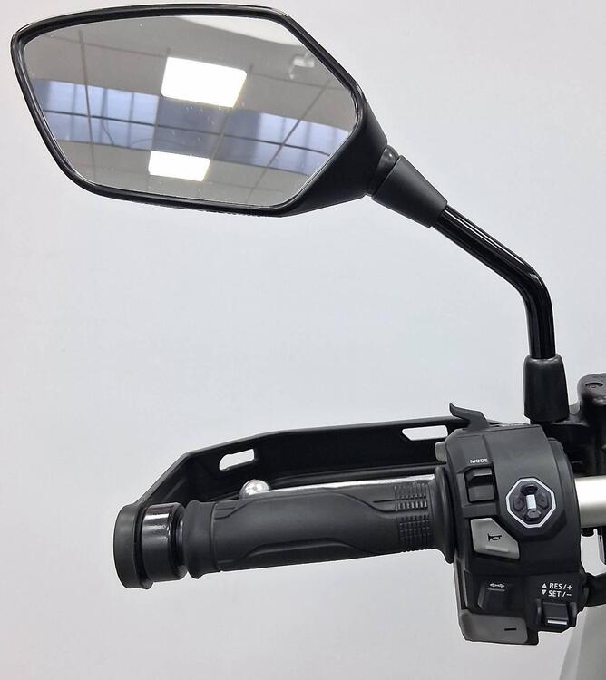 Honda X-ADV 750 (2025) (5)