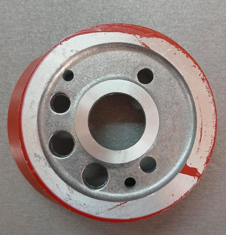 15410MG7010 Base Filtro olio XLV750 Honda (2)