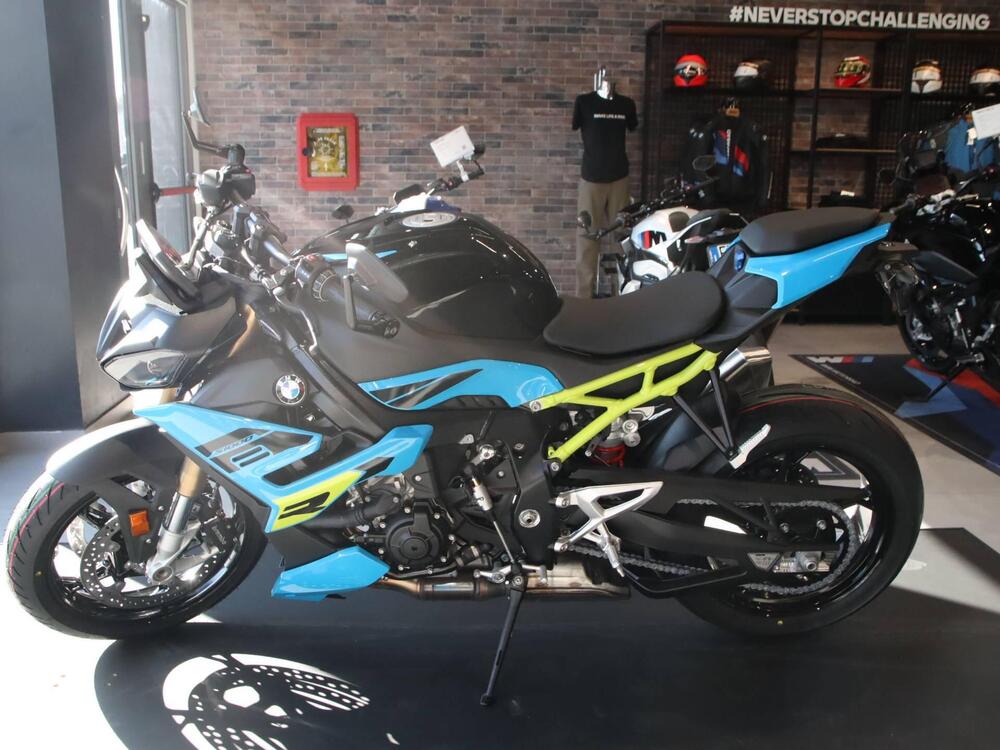 Bmw S 1000 R (2025) (2)