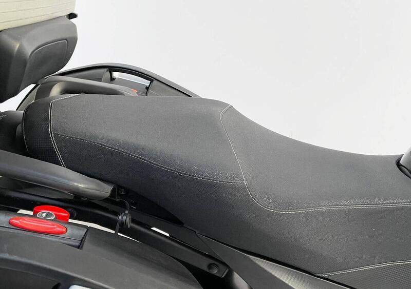 モウ Vendo Honda Crossrunner ABS (2010 - 14) usata a Concesio (codice