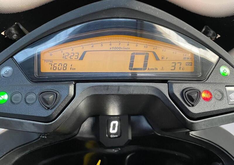 モウ Vendo Honda Crossrunner ABS (2010 - 14) usata a Concesio (codice