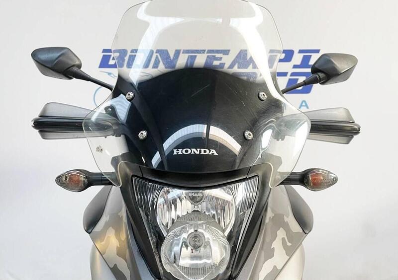 モウ Vendo Honda Crossrunner ABS (2010 - 14) usata a Concesio (codice