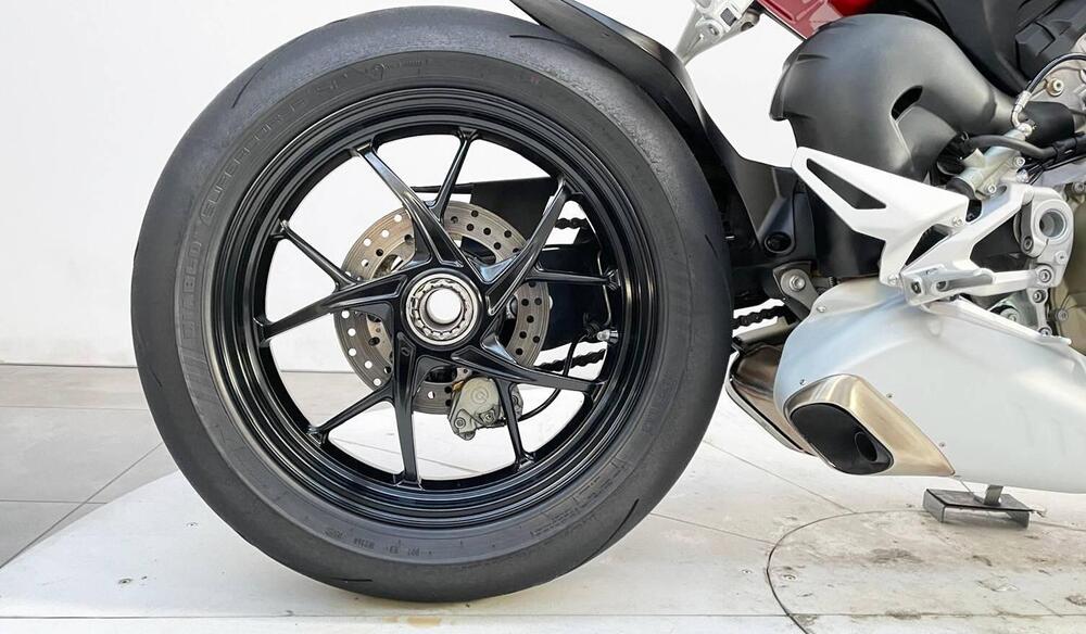 Ducati Streetfighter V4 1100 (2021 - 22) (3)