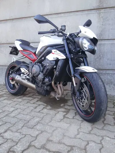 Triumph Street Triple R (2017 - 20) usata