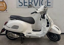 Vespa GTS 300 Super (2023 - 24) usata