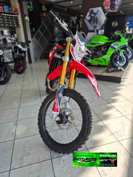 Vent Baja 125 4T (2022 - 25) (3)