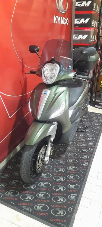 Piaggio Beverly 300 S i.e. ABS-ASR (2016 - 20) (3)