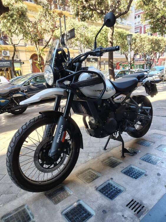 Royal Enfield Himalayan 450 Tubeless (2024 - 25) (3)