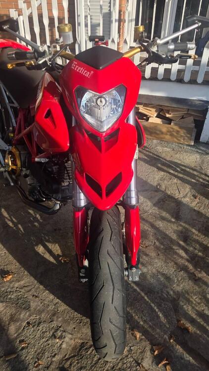 Ducati Hypermotard 1100 (2007 - 09) (4)