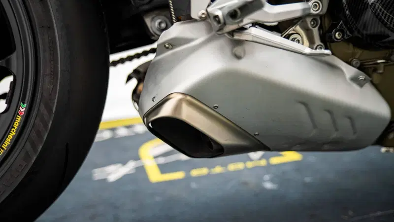 Ducati Streetfighter V4 1100 S (2020) (13)