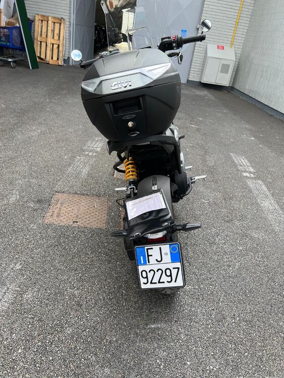 Bmw CE 02 (2024 - 25) (4)