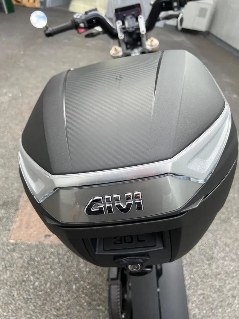 Bmw CE 02 (2024 - 26) (9)