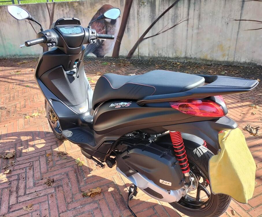 Piaggio Medley 150 S ABS (2021 - 25) (2)