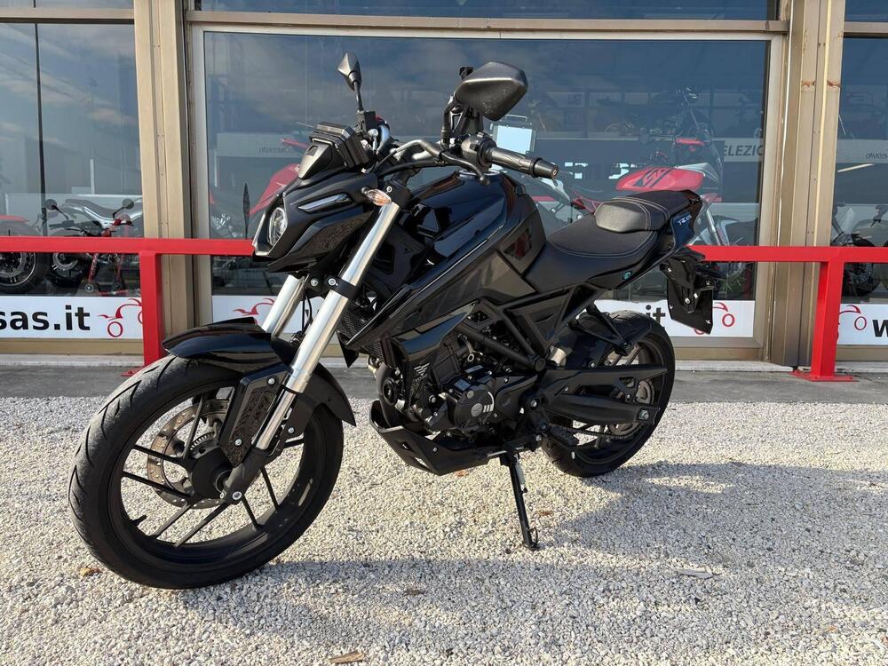 Voge Brivido 125R (2023 - 25) (2)