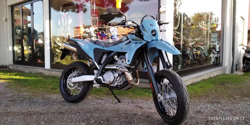 Suzuki DR-Z4SM (2025 - 26)