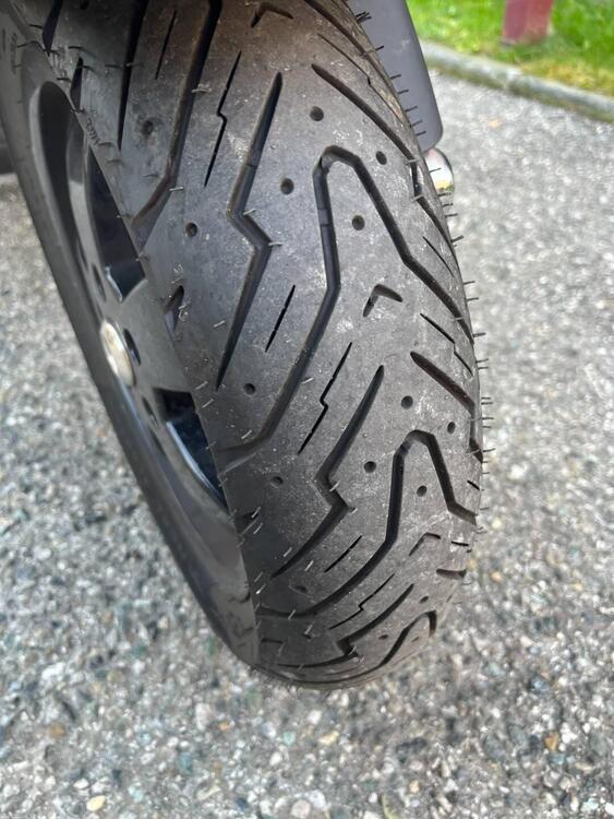 Vespa GTS 300 Super Sport (2017 - 19) (3)