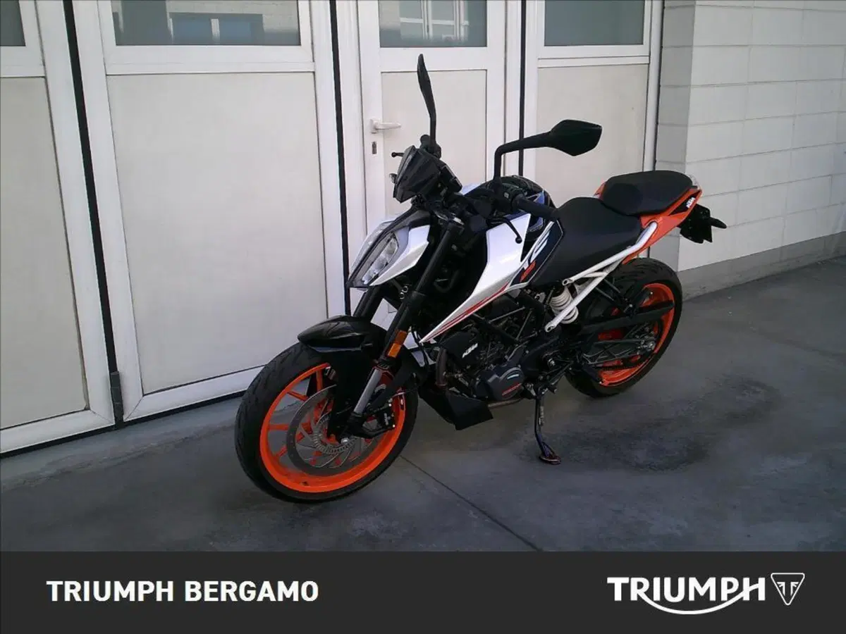 KTM 125 Duke (2024 - 25) (3)