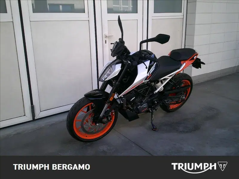 KTM 125 Duke (2024 - 25) (3)