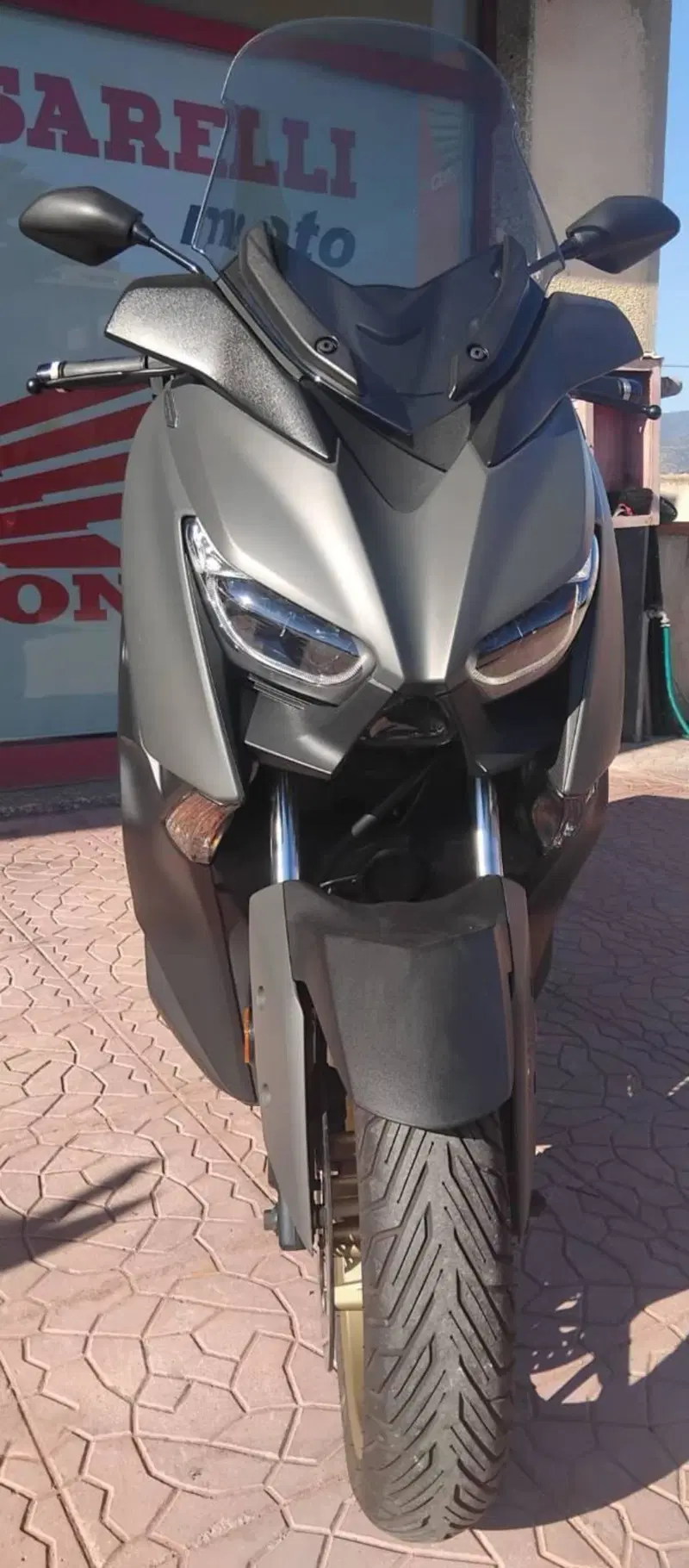 Yamaha X-Max 125 Tech Max (2021 - 24) (2)