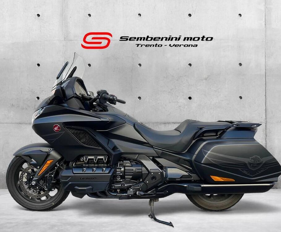 Honda GL 1800 Gold Wing 50° Anniversario (2025) (2)