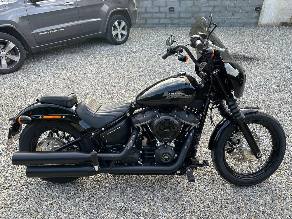 Harley-Davidson 107 Street Bob (2018 - 20) - FXBB (2)