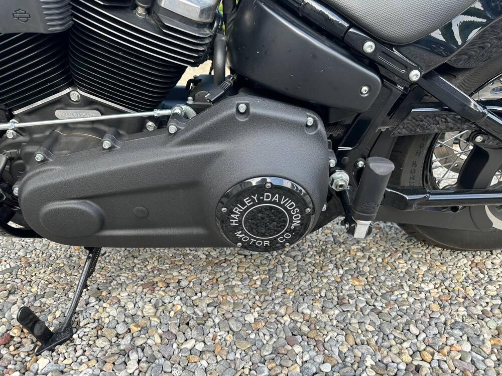 Harley-Davidson 107 Street Bob (2018 - 20) - FXBB (4)