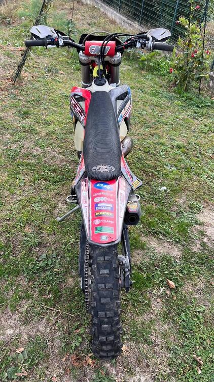 GASGAS EC 300 (2022) (2)