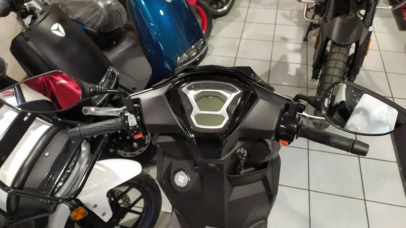 Kymco Agility 125 S (2022 - 26) (4)