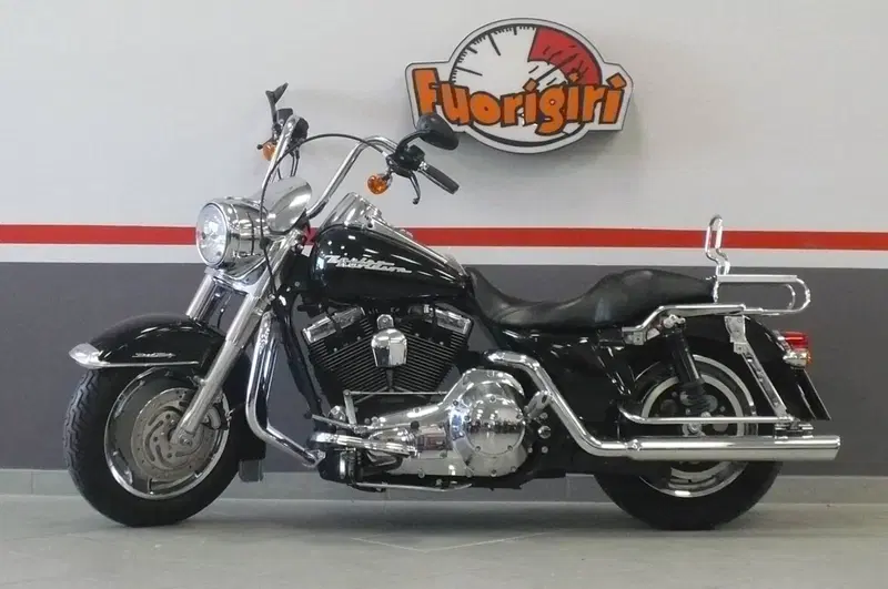 Harley-Davidson 1450 Road King Custom (2002 - 04) - FLHRSI