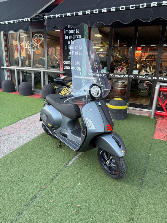 Vespa GTS 300 Super Sport (2023 - 24) (3)